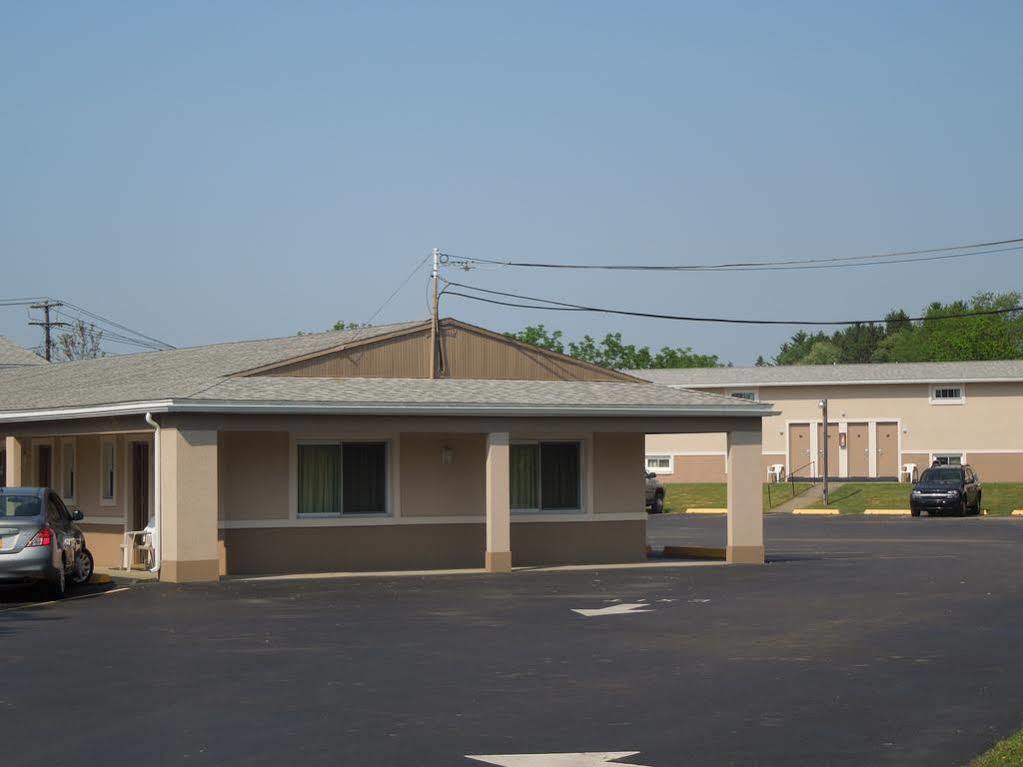 Travel Inn Horseheads Bagian luar foto