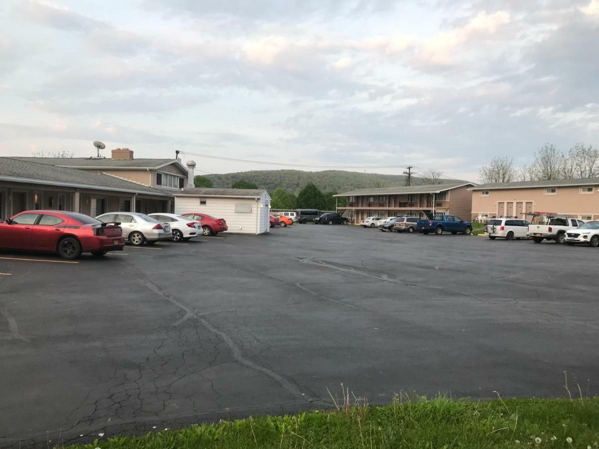 Travel Inn Horseheads Bagian luar foto