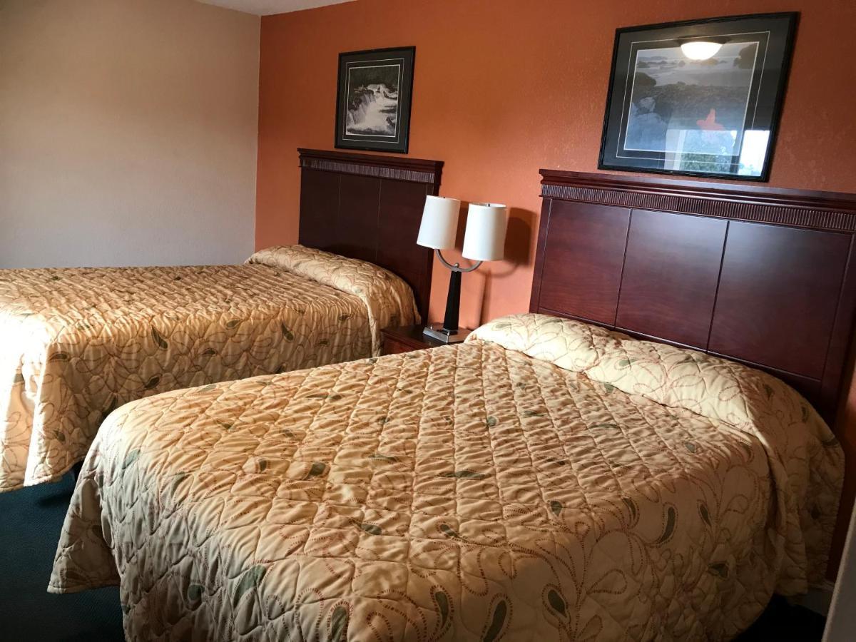 Travel Inn Horseheads Bagian luar foto